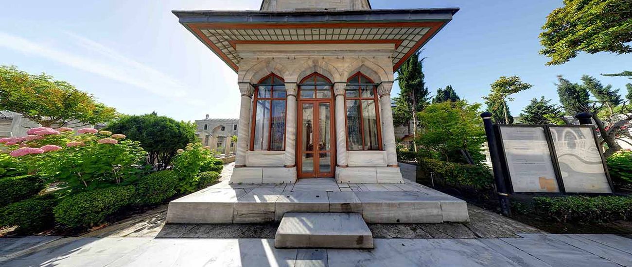 HÜRREM SULTAN TÜRBESİ 2