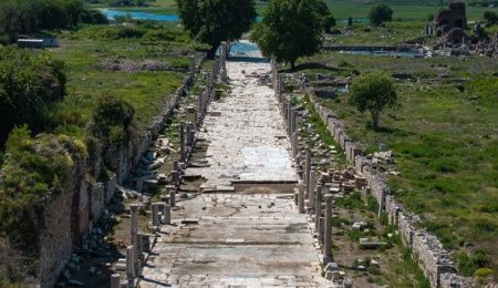A ‘stone hospital’ has been set up in Ephesus for the restoration of stones